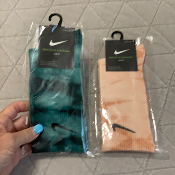 Nike Accessories - Nike Tie Dye Crew Socks, NEW
